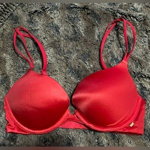 Victoria’s Secret Bra.